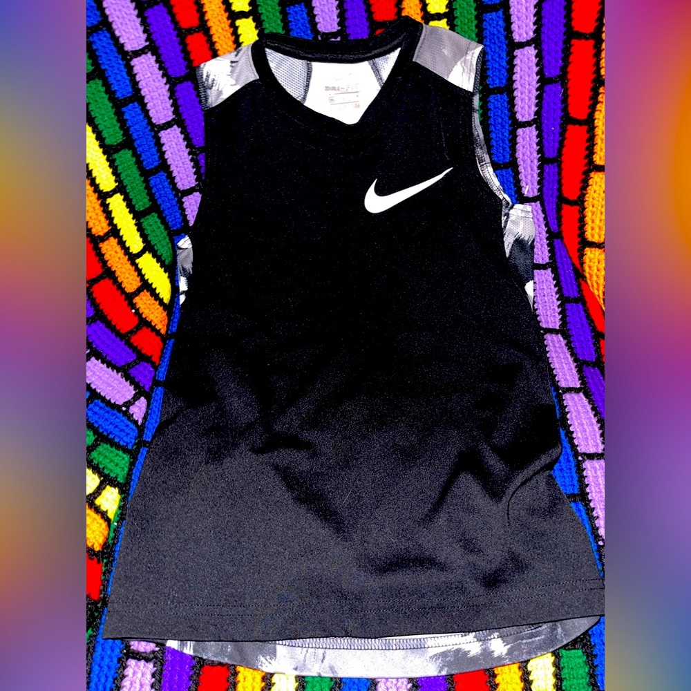 Nike Tank Top Floral print Size Medium